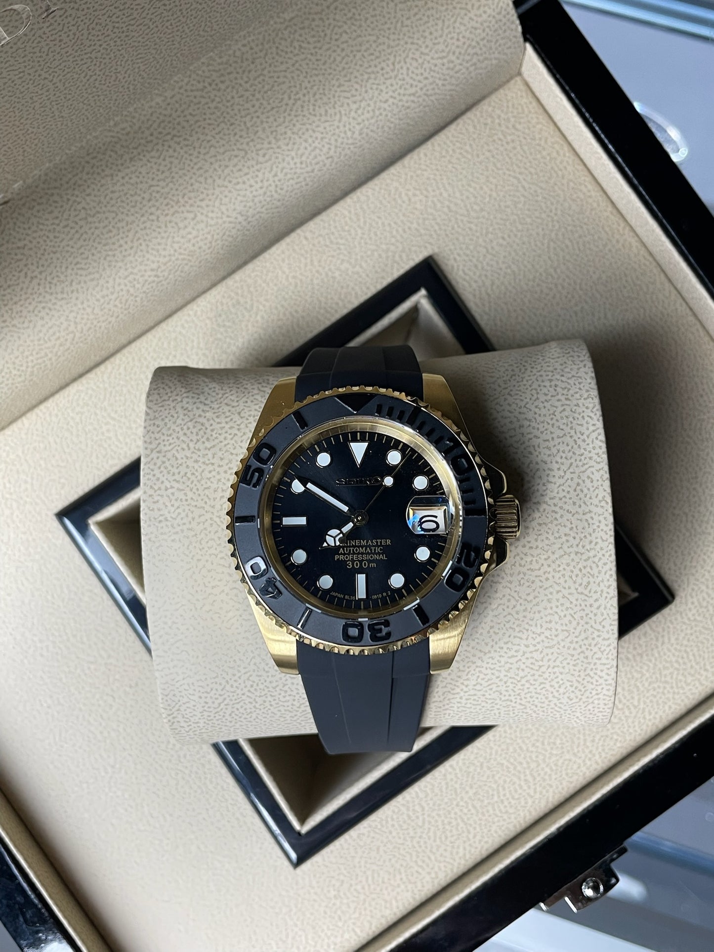Seiko Mod Yachtmaster Gold (Rubber Strap)