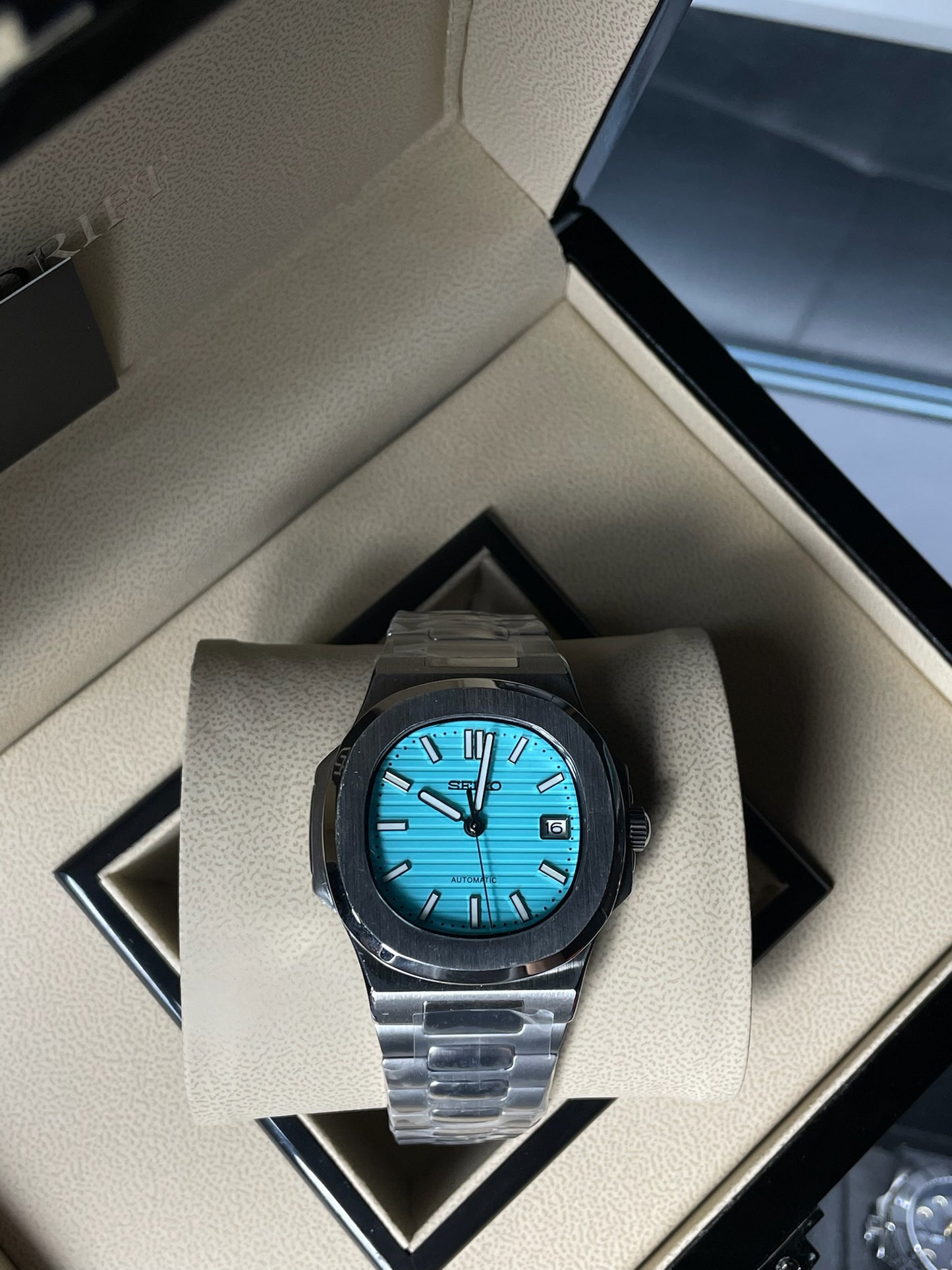 Seiko Mod Nautilus Tiffany Blue