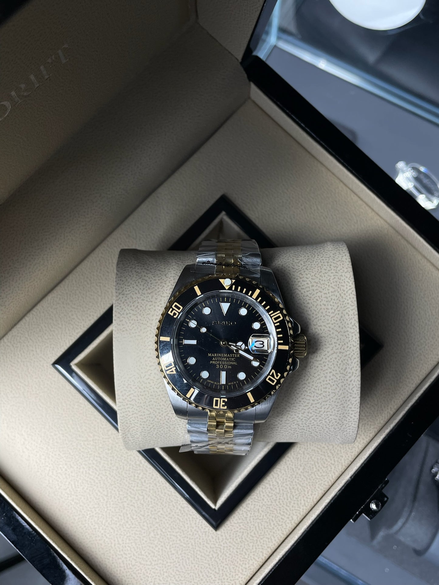 Seiko Mod Submariner Two-Tone Black