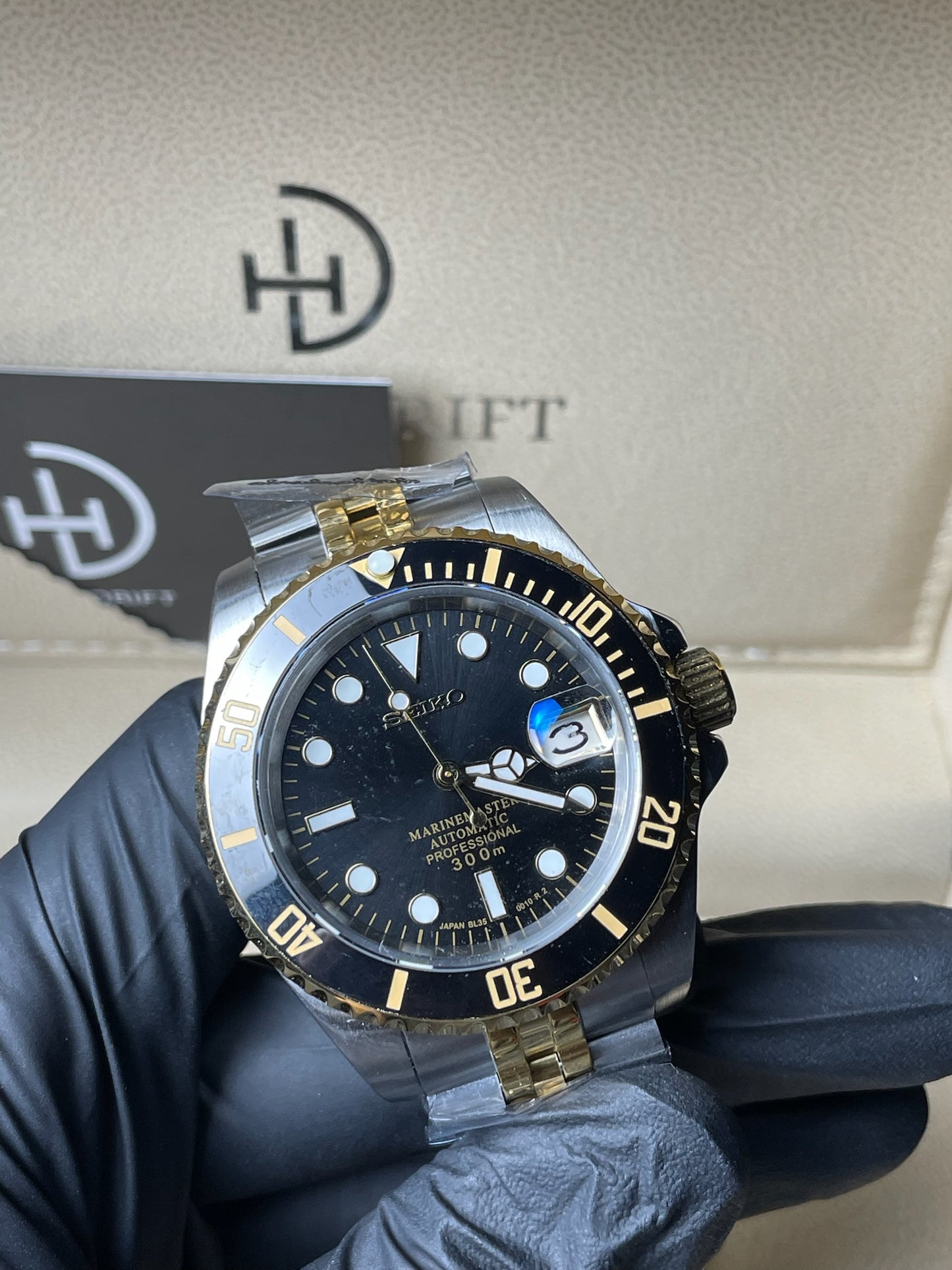 Seiko Mod Submariner Two-Tone Black