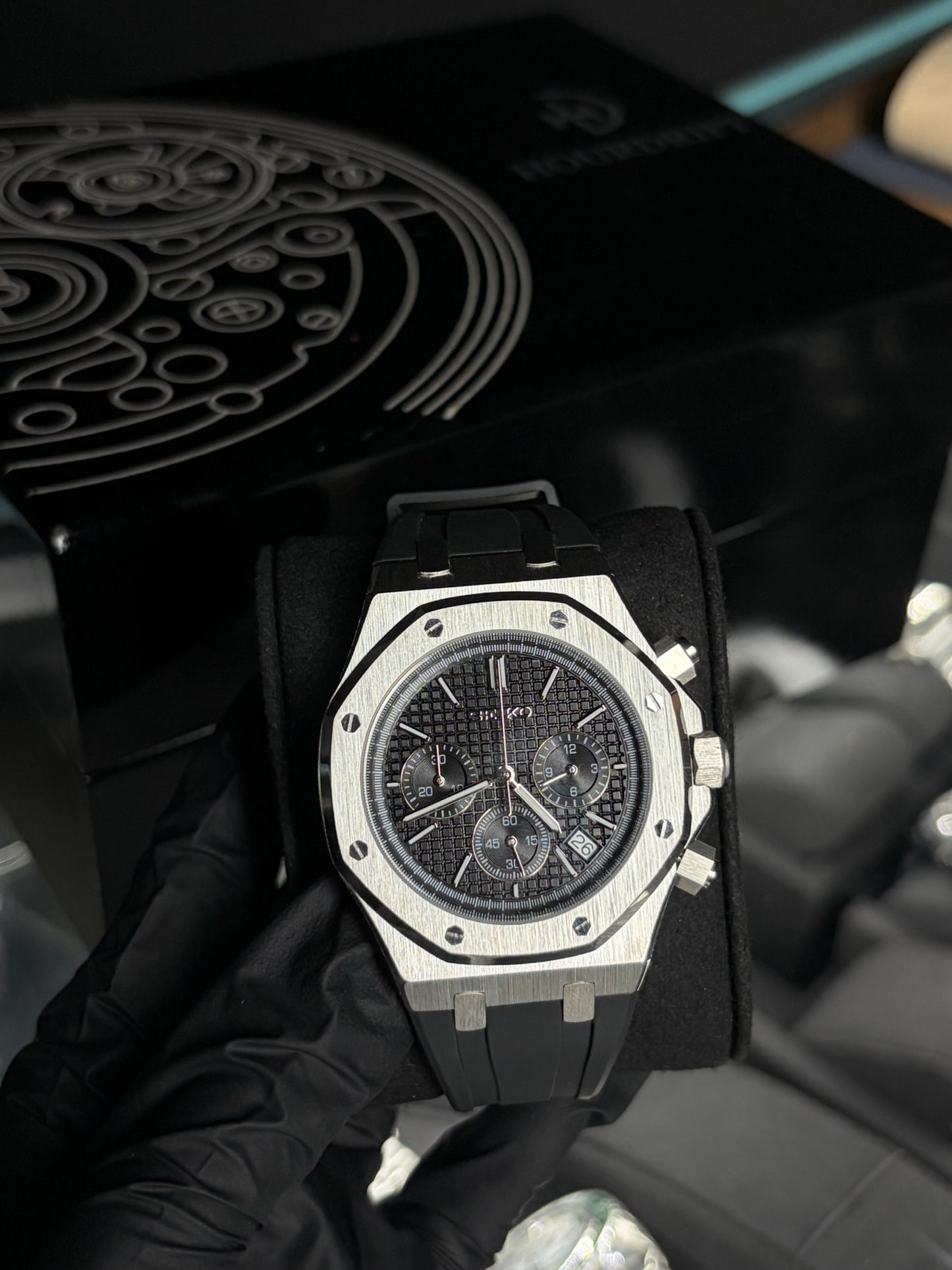 Seiko Mod Royal Oak Black Dial (Rubber Strap)