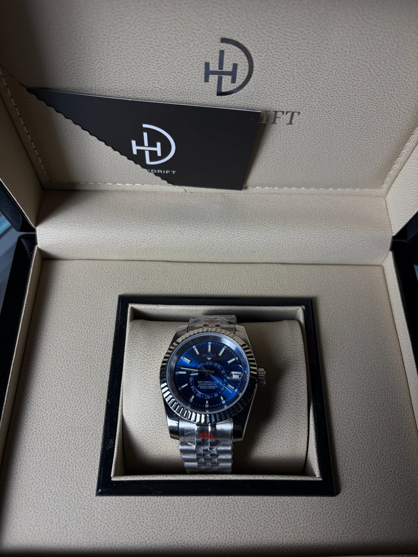 Seiko Mod Skydweller Blue Dial