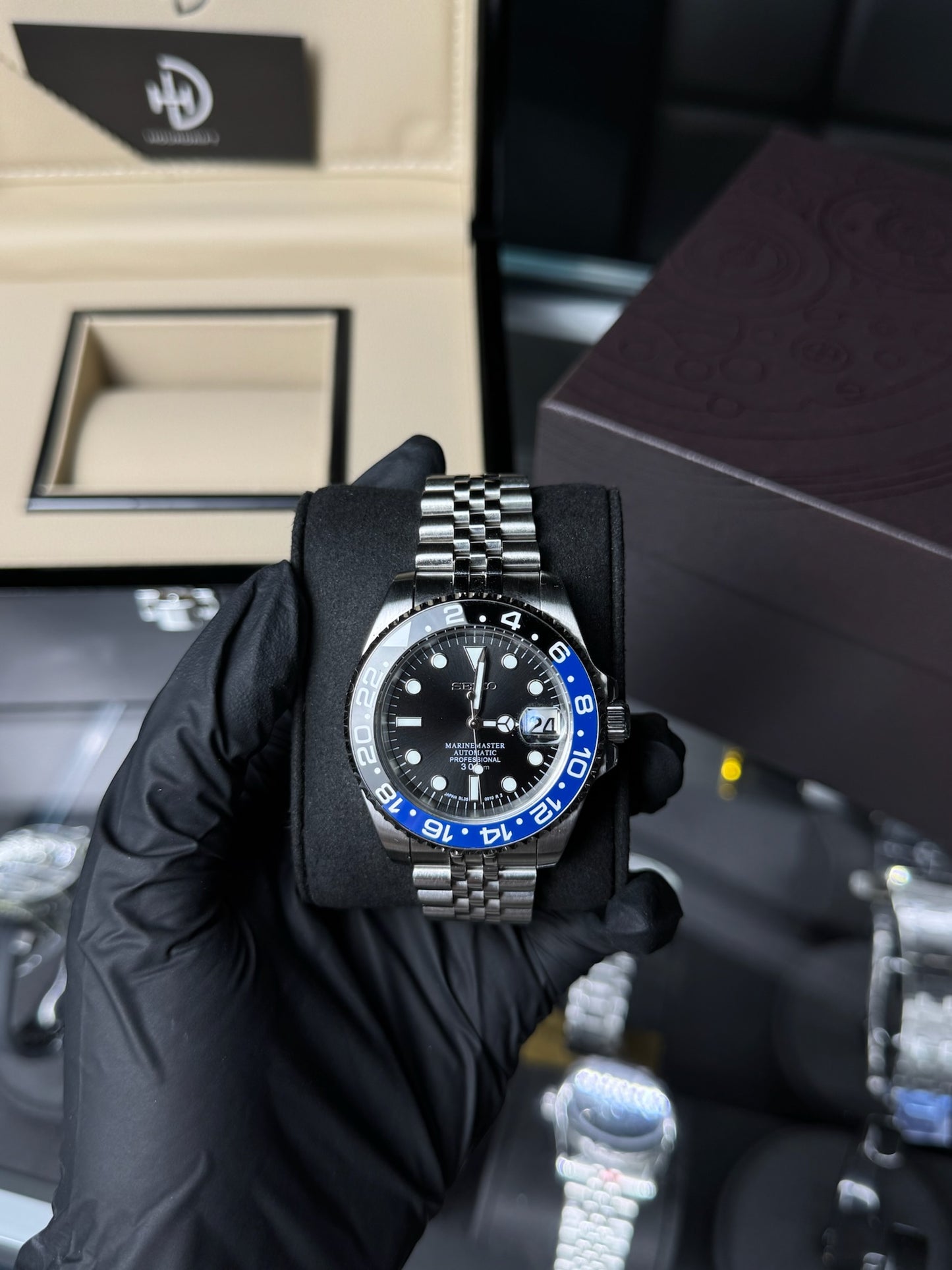 Seiko Mod Batgirl