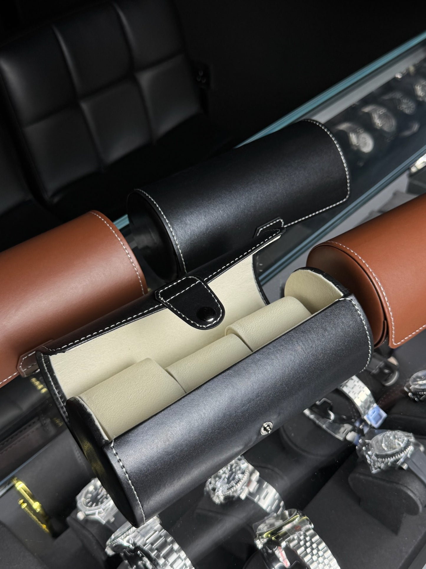 3 Slot Premium Circle Travel Case